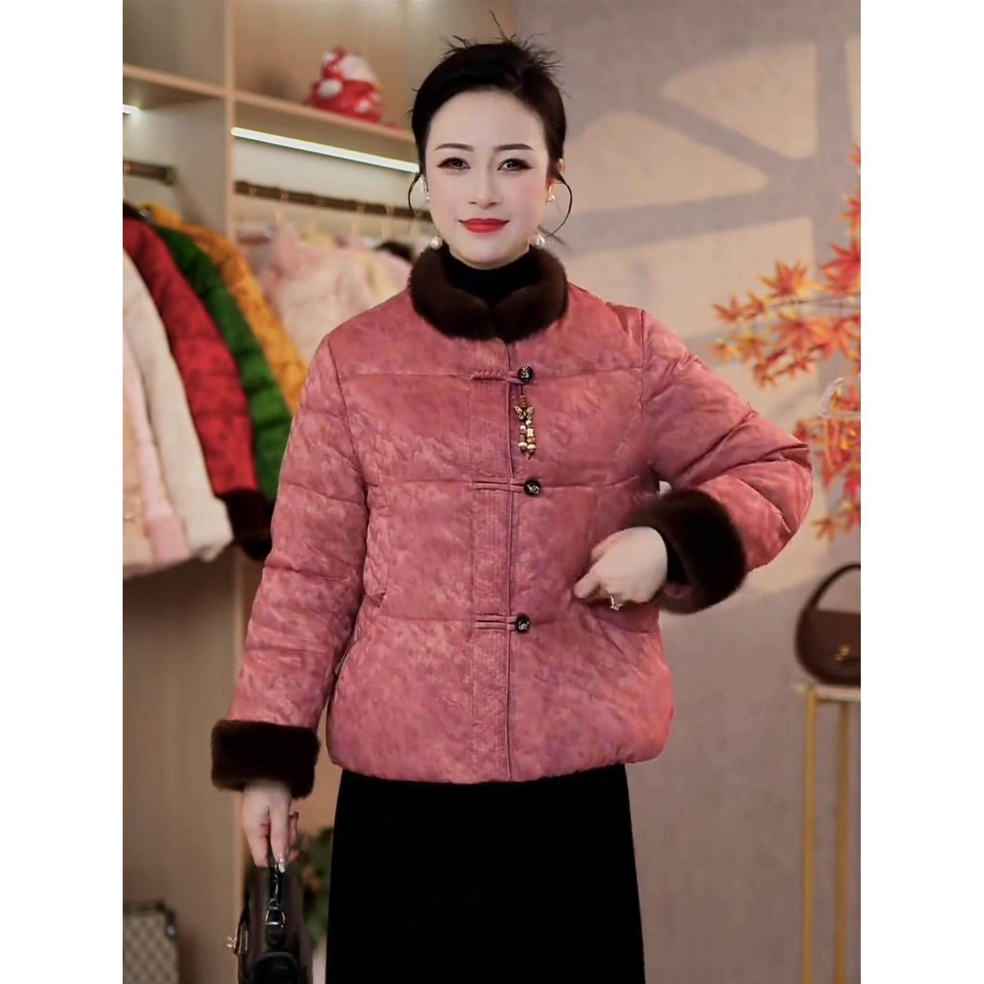 妈妈装冬季白鸭绒羽绒服2025新款气质中老年女装洋气保暖加厚外套,淘宝优惠券,粉丝福利购,淘宝优惠卷