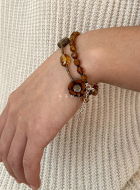 桃之棕咖硬糖花气质高级项链