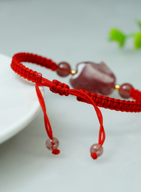 晶都1号女草莓晶小狐狸甜美手链