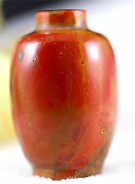 苏工名家鼻烟壶原矿战国红玛瑙男女小件雕件吊坠雕刻手把玩件