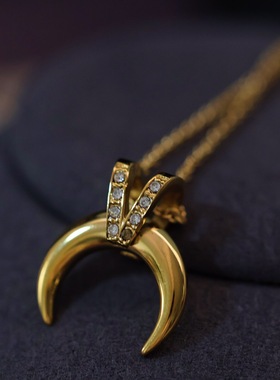 锆石黄铜长款女月亮项链