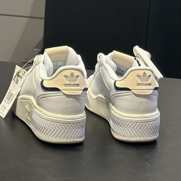 阿迪达斯女子板鞋Adidas三叶草2023新款厚底运动低帮休闲鞋GY4427
