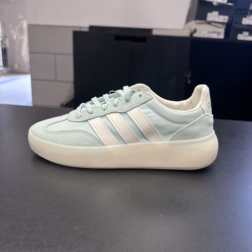 Adidas/阿迪达斯正品BARREDA DECODE男女系带经典户外板鞋JQ6674 - 图1