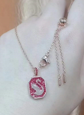 宏光女水钻新年红天鹅项链网红款