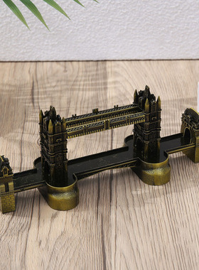 伦敦塔桥酒柜摆件客厅2025新款轻奢高级感小众电视背景墙两边摆件