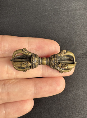 黄铜五股金刚杵法器随身复古尼泊尔密宗摩羯杵文玩藏式挂件吊坠