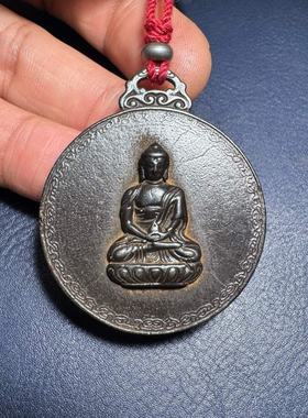 西藏藏式天铁小佛像吊坠寒铁莲师释迦牟尼药师佛像项链纯铁小吊坠