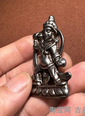做旧天铁托甲金刚手吊坠白铜