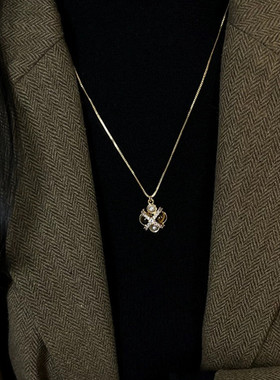 虎眼石珍珠交叉花项链复古小众高级感轻奢颈链秋冬时尚气质毛衣链