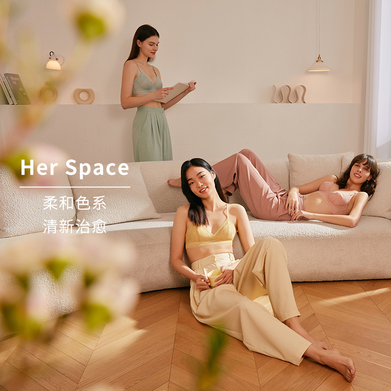 【Herspace】遐薄款内衣女春夏三角杯微聚拢胸罩绑带大胸显小文胸-图3