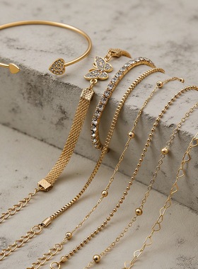 跨境热销蝴蝶心形设计多层叠戴手链女士个性创意百搭手饰组合套装