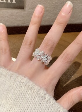 S925镀银精美复古戒指女宫廷风镂空宽版蕾丝花边重工精致轻奢开口