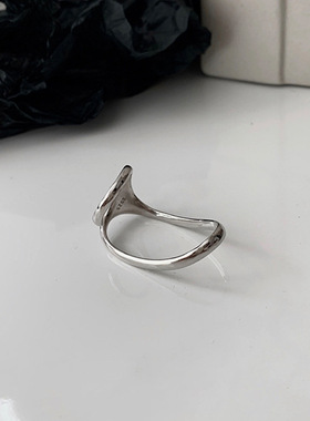 【两件包邮】欧美风金属线条双指戒指女个性嘻哈朋克夸张开口指环