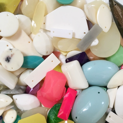 На юношеском, якли ручной швейной ручной