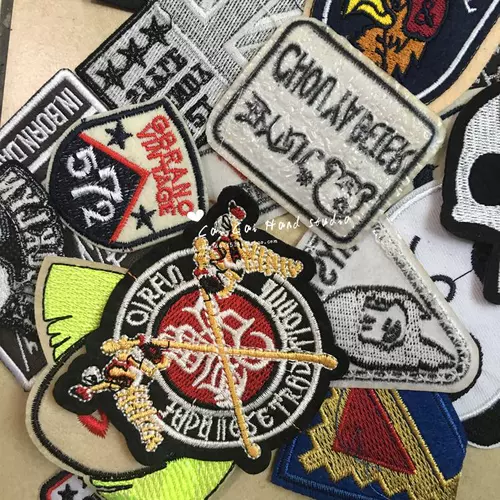 Склейки для вышивки маленьких значков называются Qingcang Diy Down Down Buper Shiel