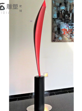 装饰现代客厅空间抽象雕塑