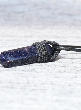 蓝砂石项链男星空小众设计