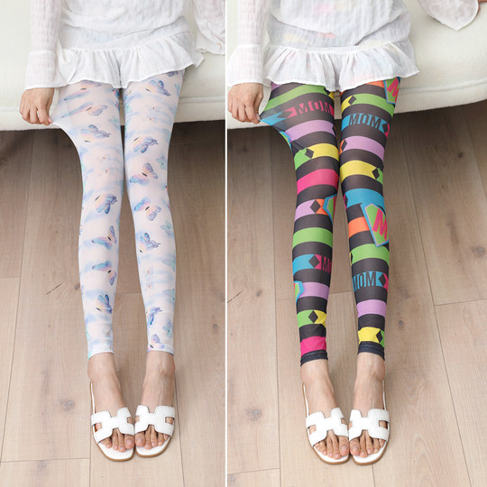 Новые летние брюки из тонкой сетки с принтом.