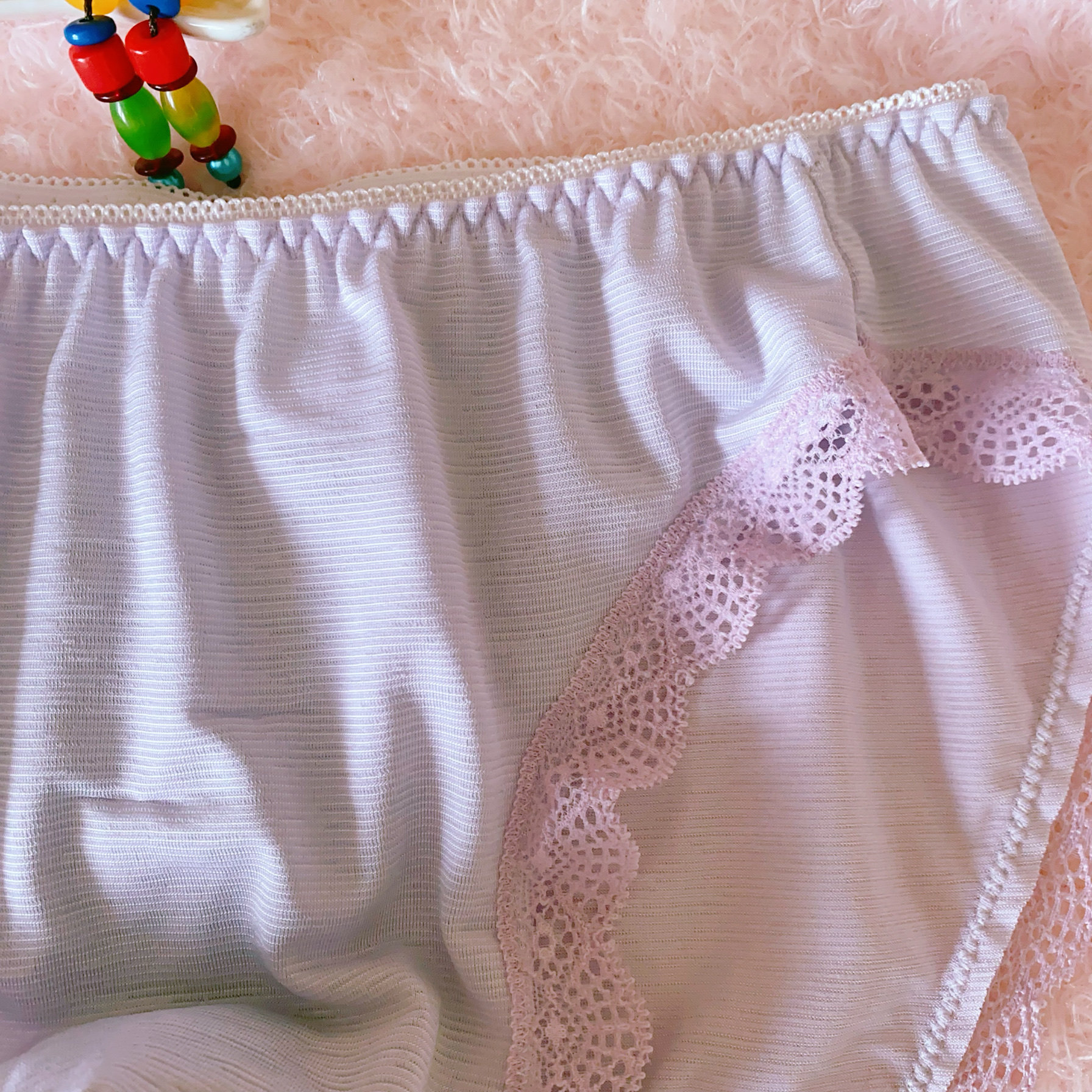 新款男时尚冰丝丝滑舒适贴身内裤蕾丝花边凹凸款式男日常穿三角裤,淘宝优惠券,粉丝福利购,淘宝优惠卷