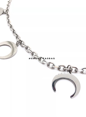 丁程鑫同款月亮不对称钛钢项链