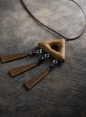 森屿|原创设计绿檀木质项链小众个性森系毛衣链男女款高级感百搭