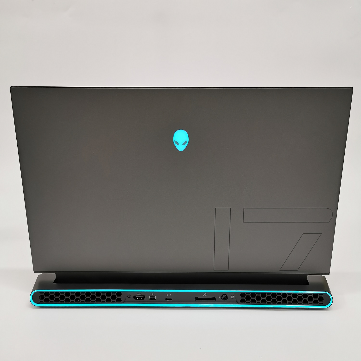 alienware M15 R3 5736外星人笔记本国行X17R1 X15R2 X14全新正品 - 图2