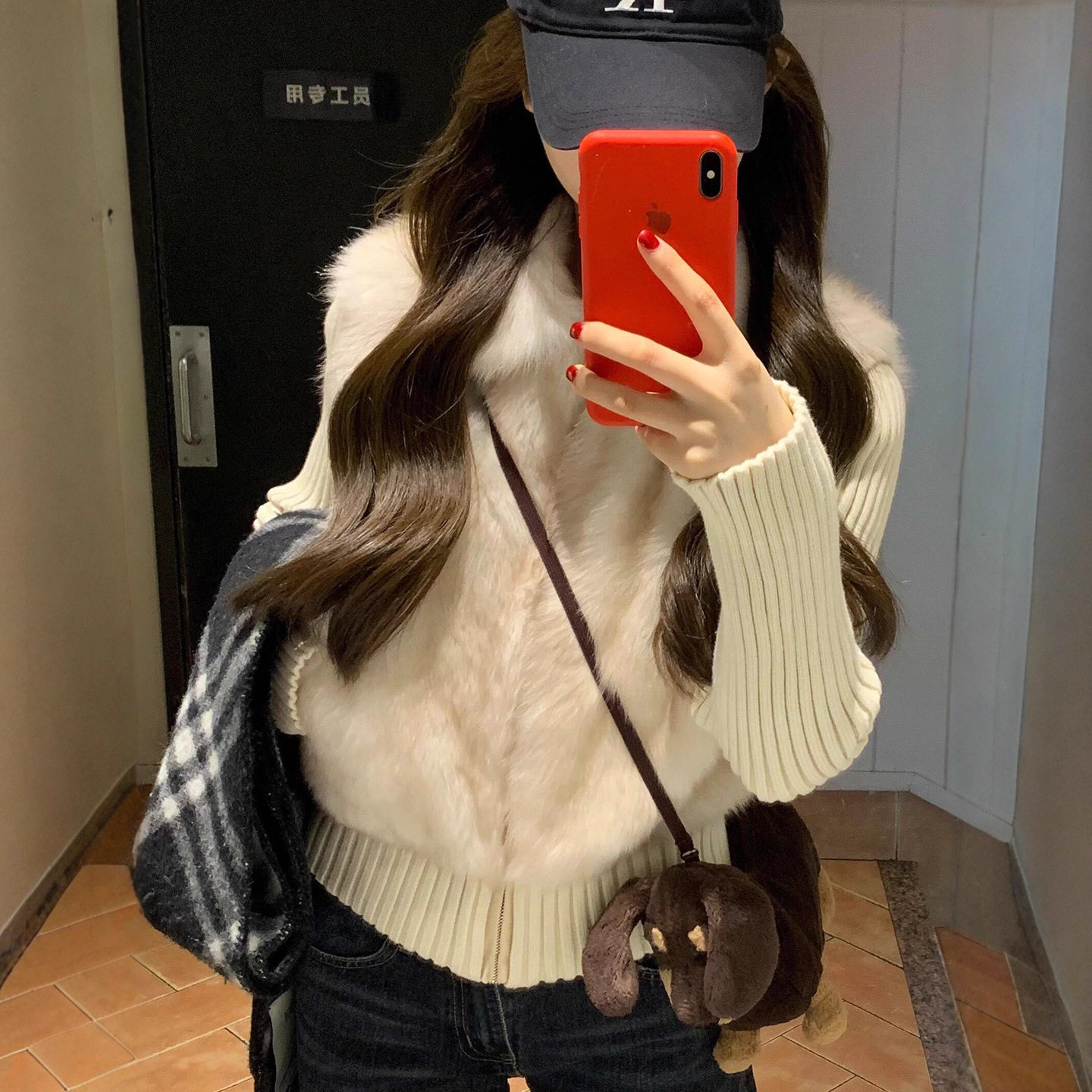 2025冬季新款年轻环保毛毛外套女短款小个子针织袖马甲可拆卸外套,淘宝优惠券,粉丝福利购,淘宝优惠卷