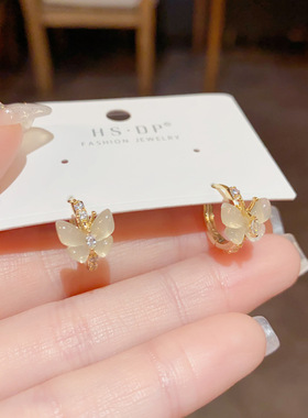 s925银针小众猫眼石蝴蝶耳环