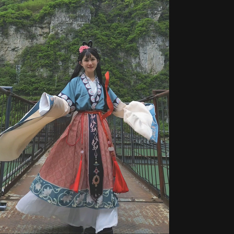南山-宫绦-原创汉服宫绦道袍腰带玉佩宫涤平安锁丝绦长流苏男女_虎窝淘