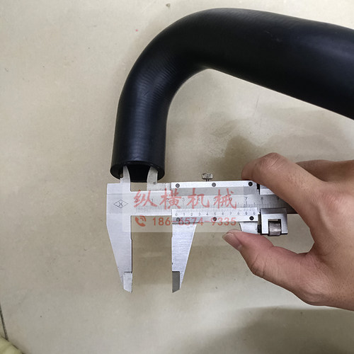 挖掘机配件 洋马40下水管上水管 3TNE88散热网 水泵 上下水管 - 图2