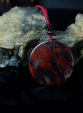 桂林鸡血玉平安牌主席头像玉石