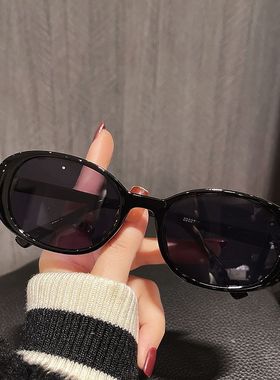 韩系红色墨镜2026新款太阳镜女款拽姐防紫外线大框显脸小街拍墨镜