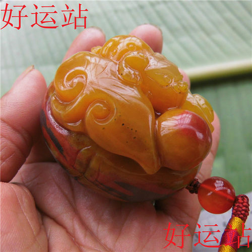 促销龙陵黄龙玉金蟾手把件观赏奇石黄蜡籽料男士手玩物手工艺术品 - 图1