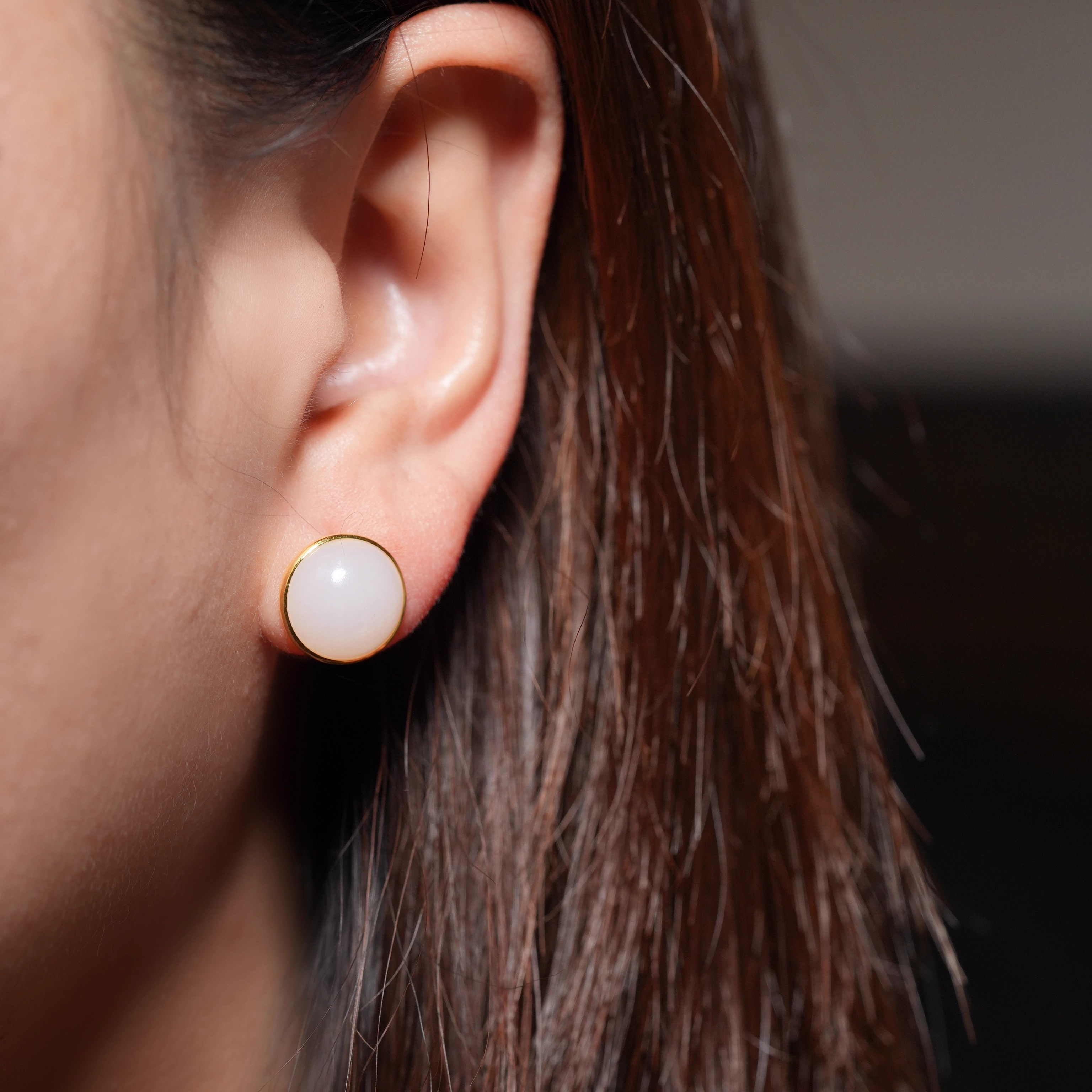 新疆和田玉白玉耳钉18k金镶嵌耳饰羊脂玉老料子油润细腻女款饰品 - 图3