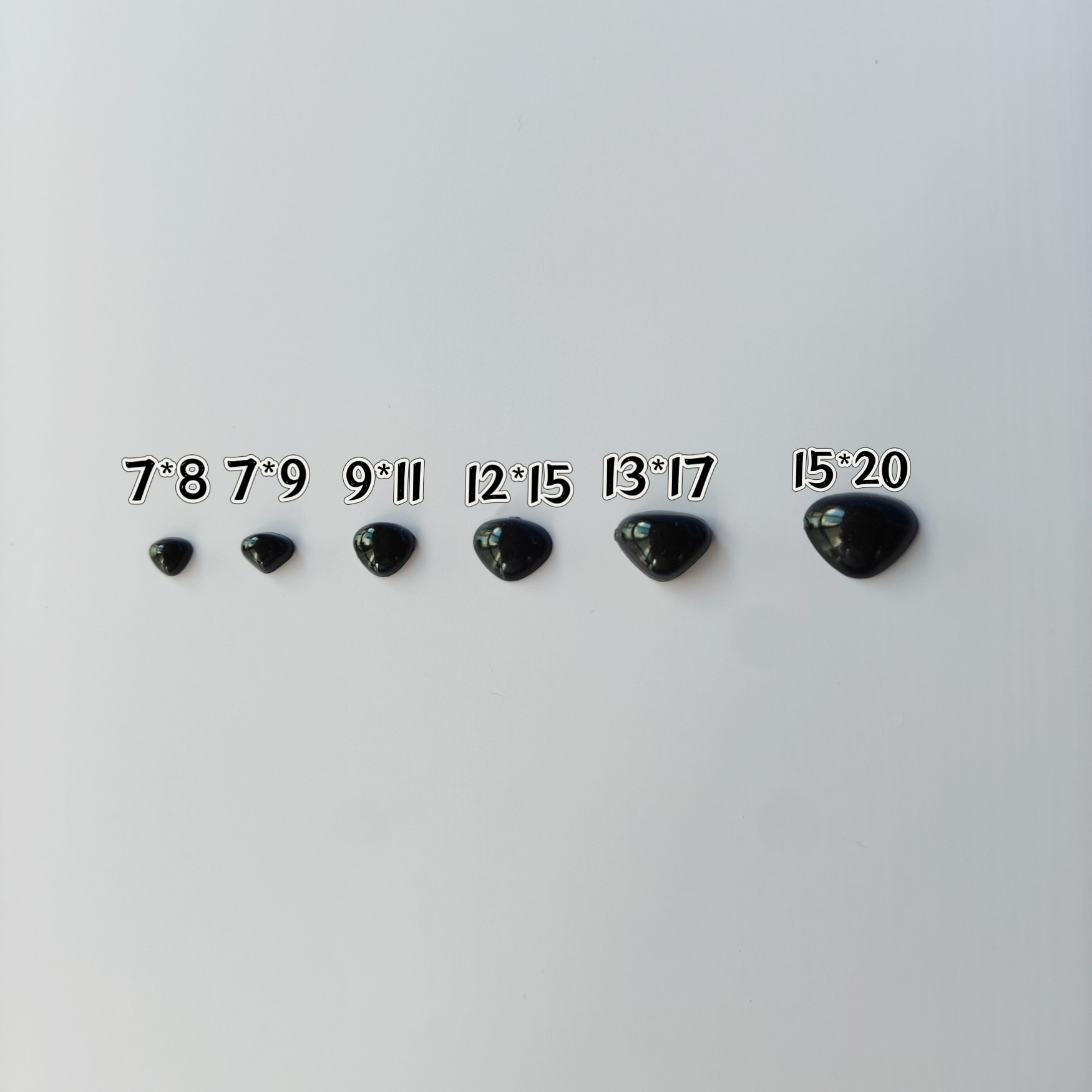 毛线编织玩偶鼻子100颗泰迪狗熊兔平面三角鼻毛绒玩具钩针DIY配件,淘宝优惠券,粉丝福利购,淘宝优惠卷