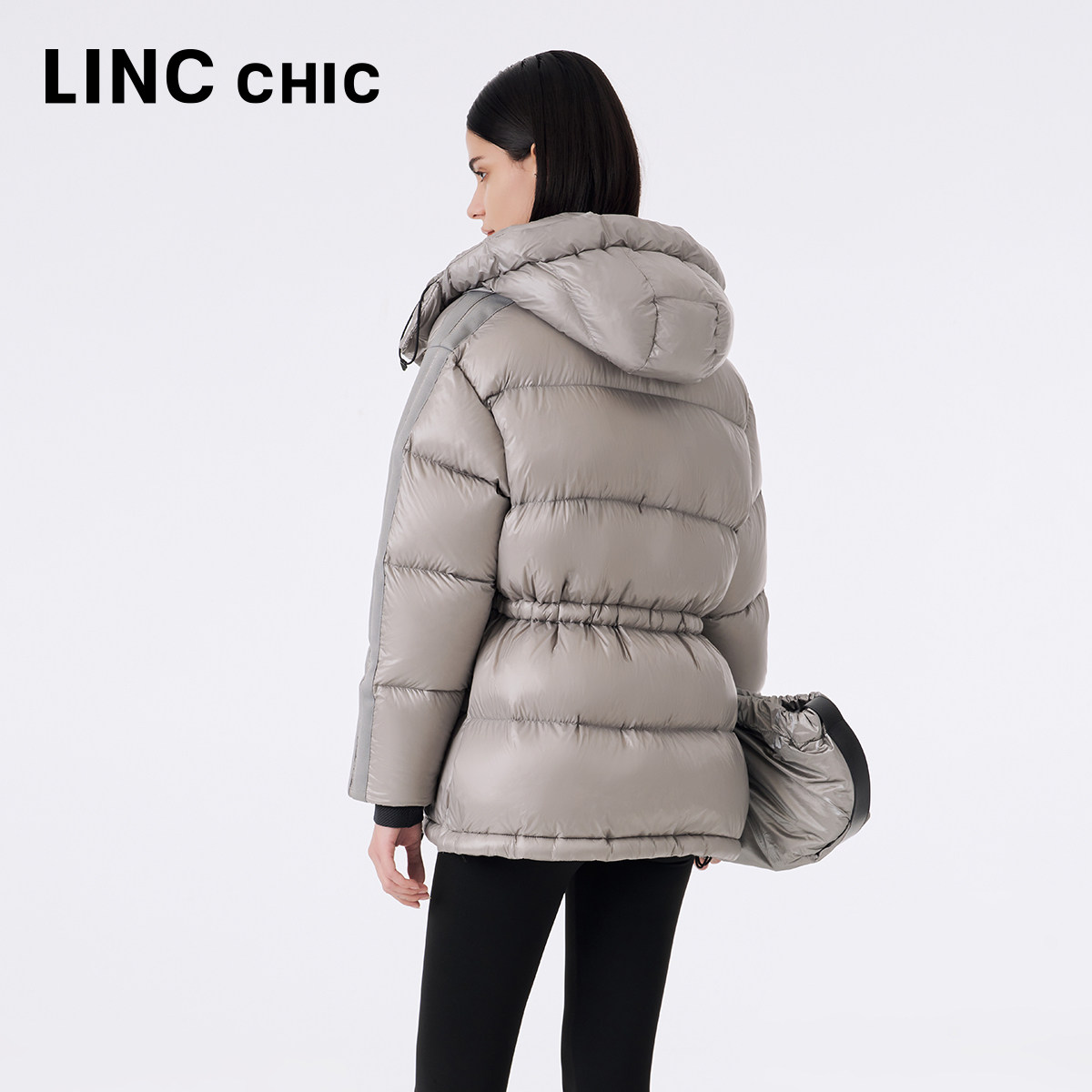 LINCCHIC金羽杰短款羽绒服女款冬季新款超轻亮彩面包服羽绒服2325