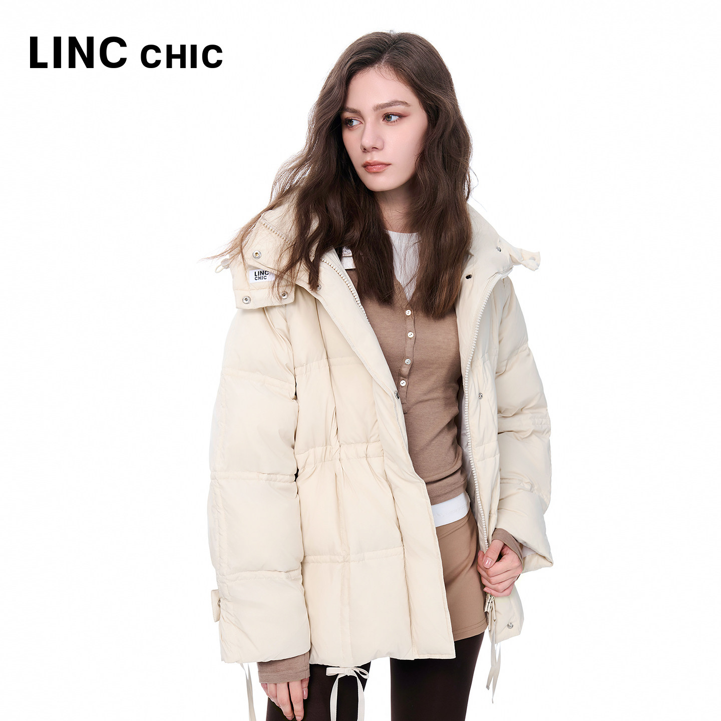【胡可推荐 】明星同款LINC金羽杰羽绒服女款芭蕾短款羽绒服