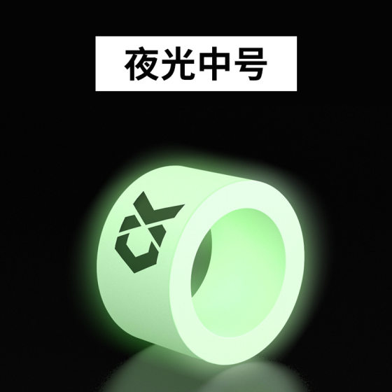 High-end silicone ring accessories are universal even for golf clubs.