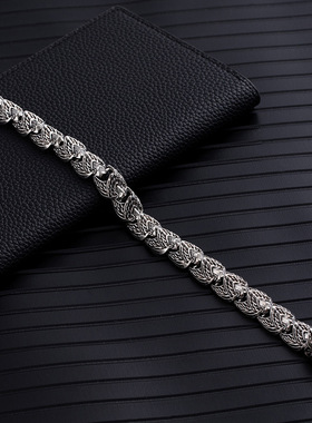 不锈钢男士手链个性潮酷弯牌手镯复古浮雕老虎头手饰金属霸气手环