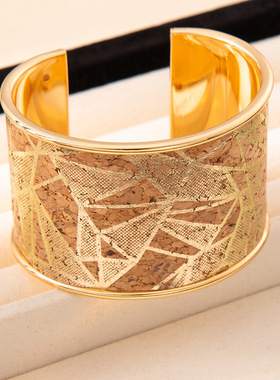 简约原木色涂鸦金属宽边手镯