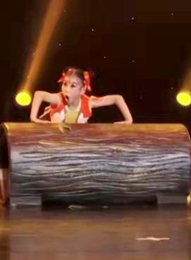 道具雕塑假山仿真树桩树墩