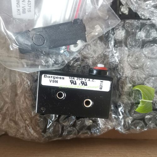 SAIA KOP170J7MWVPN00继电器TER PF090300050001限位开关 - 图0