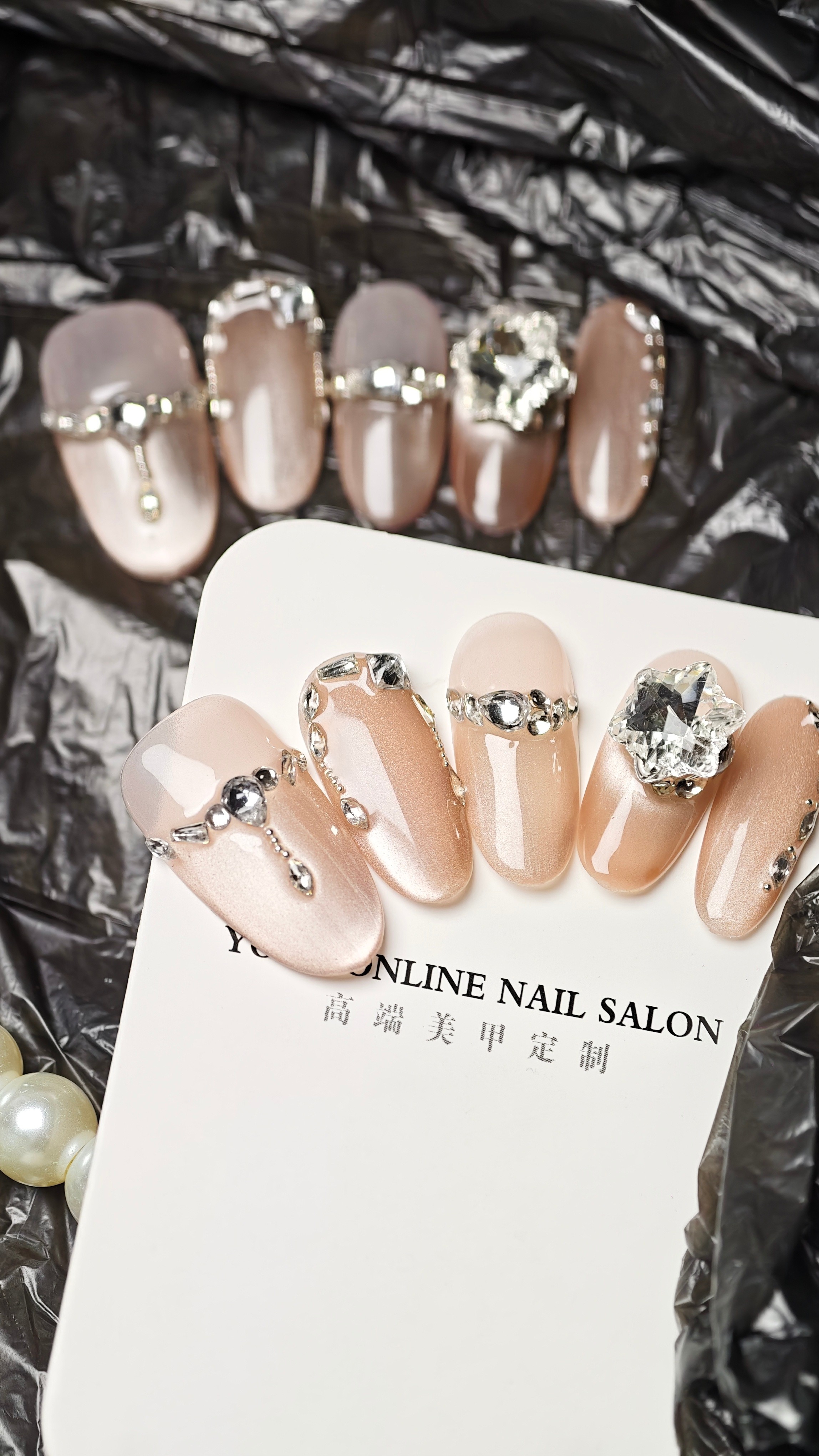 纯手工穿戴甲长椭圆高级感贴钻轻奢猫眼长款美甲片新款显白纯欲,淘宝优惠券,粉丝福利购,淘宝优惠卷