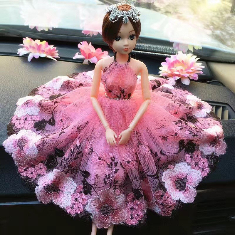 车载娃娃摆件桃花婚纱公主娃娃摆件汽车内装饰