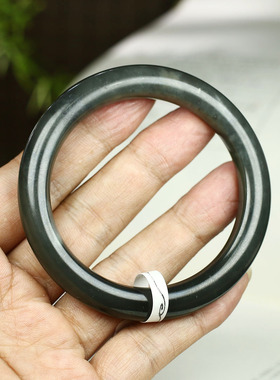 古晨和田玉烟紫手镯玉镯