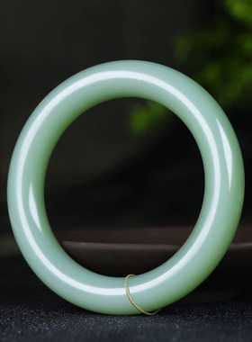 （古晨珠宝）俄罗斯和田玉粉青碧玉圆条手镯女款玉镯68g55mm