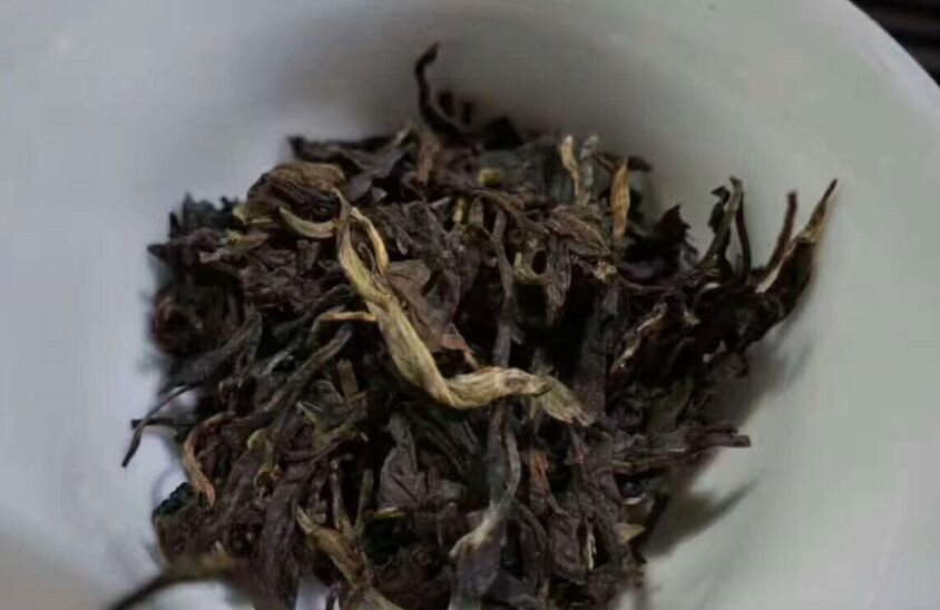 普洱茶生茶 2003年七子饼 易武正山大叶 贡品普洱圆茶 水蓝印老茶