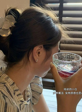 冷清感人鱼姬花朵醋酸抓夹女中号