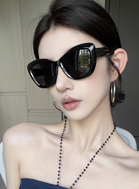 复古黑色猫眼墨镜女潮方圆脸显瘦
