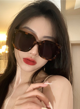 2025新款jennie同款偏光方形墨镜